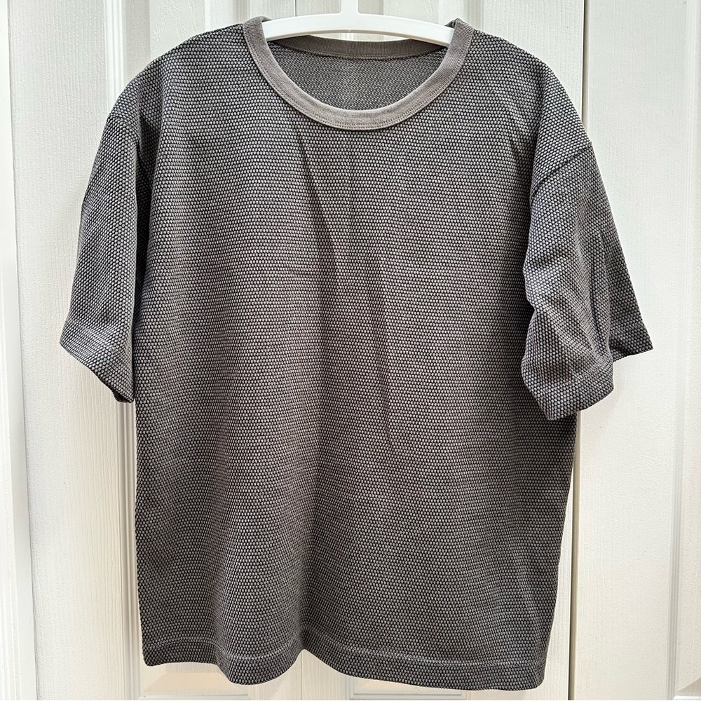 Men's Gray Short Sleeve Shirt